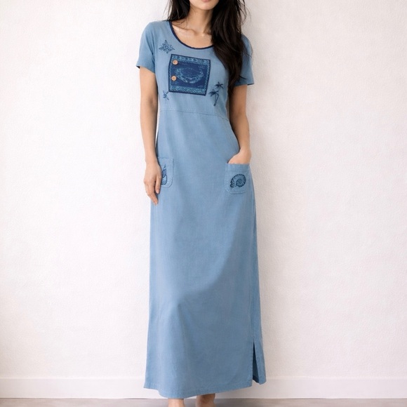 Jaclyn Smith Dresses & Skirts - Vintage 90s Coastal Crab Embroidered Maxi Dress Small